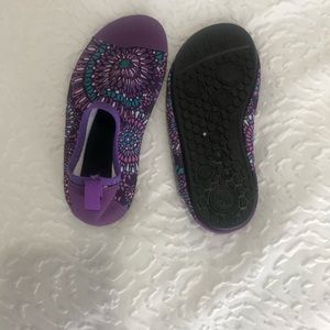 Girls water shoes